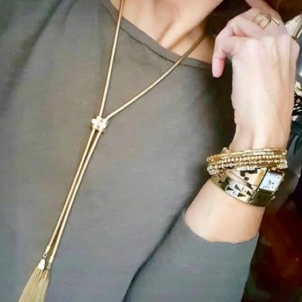 Stella and Dot | Vintage Gold Jacqueline Adjustable Slide Tassel Necklace - Picture 3 of 8